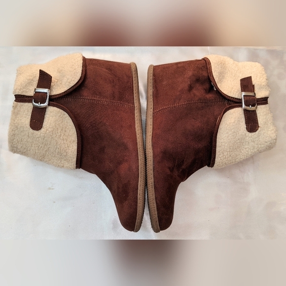 Avon Cushion Walk Womens Brown Ankle Boots Side Zip Hidden Wedge Faux Fur Sz 10 - Picture 2 of 8